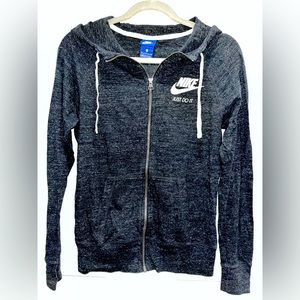 Nike jogger and sweatshirt